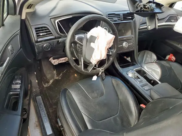 3FA6P0RUXKR260278 2019 FORD FUSION - Image 8