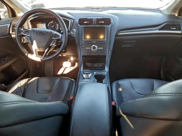 3FA6P0RUXLR139543 2020 FORD FUSION - Image 8