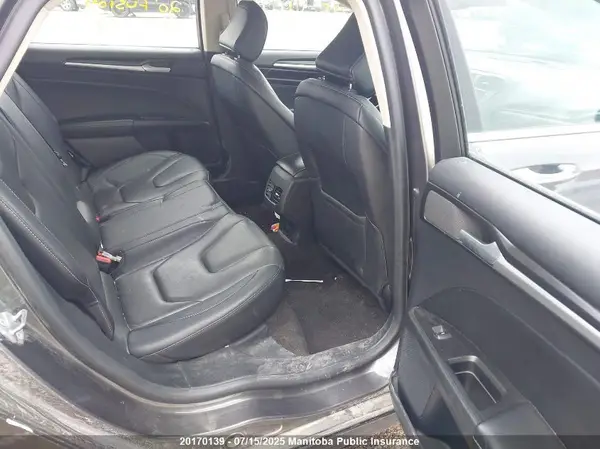 3FA6P0RUXLR157119 2020 FORD FUSION - Image 8