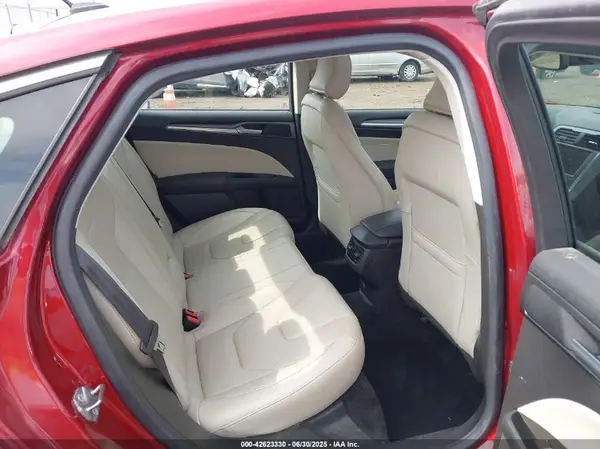 3FA6P0SU0GR103764 2016 FORD FUSION - Image 8