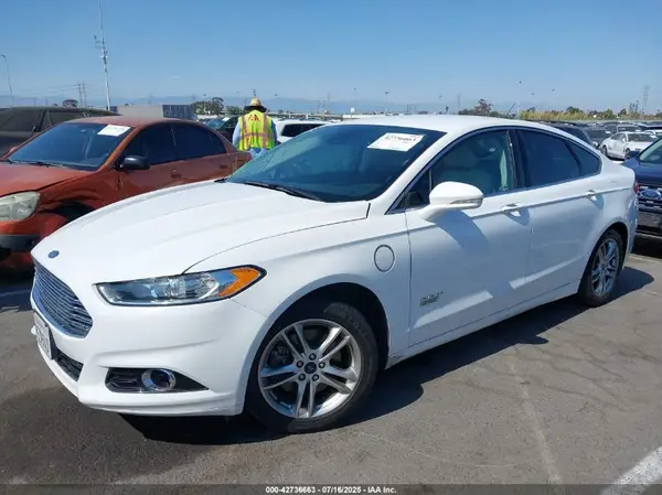 3FA6P0SU0GR115106 2016 FORD FUSION - Image 2