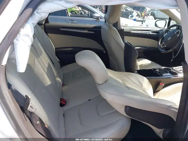 3FA6P0SU0GR115106 2016 FORD FUSION - Image 8