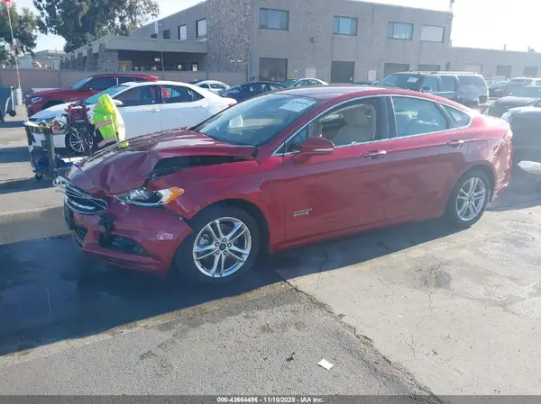 3FA6P0SU0GR123335 2016 FORD FUSION - Image 2