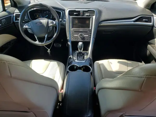 3FA6P0SU0GR270514 2016 FORD FUSION - Image 8
