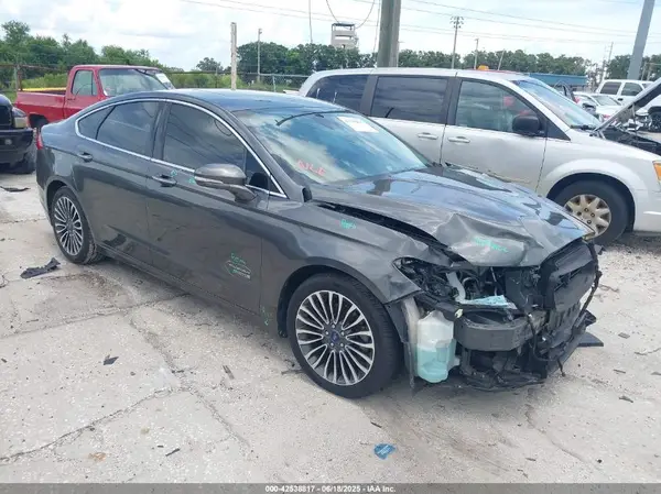 3FA6P0SU0HR147264 2017 FORD FUSION - Image 1