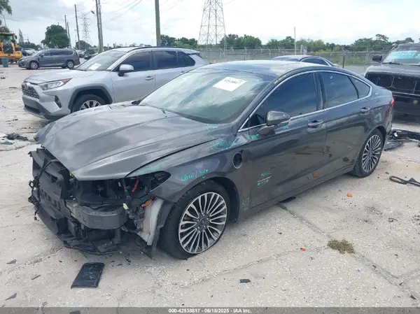 3FA6P0SU0HR147264 2017 FORD FUSION - Image 2