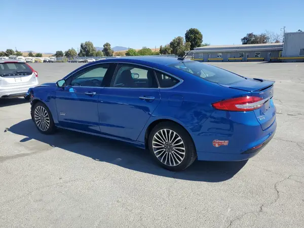 3FA6P0SU0HR354608 2017 FORD FUSION - Image 2