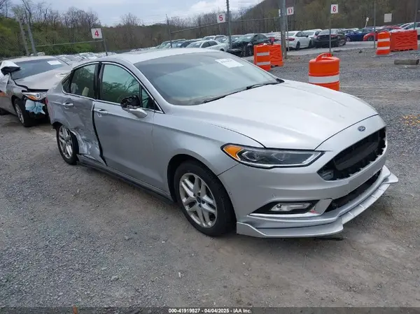 3FA6P0SU0HR409820 2017 FORD FUSION - Image 1