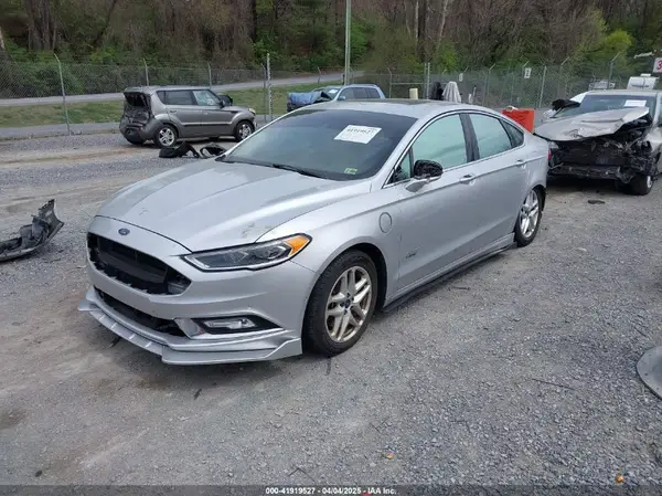 3FA6P0SU0HR409820 2017 FORD FUSION - Image 2