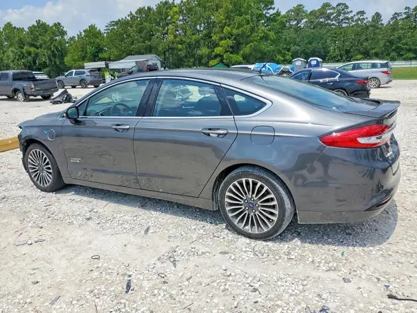 3FA6P0SU0JR123553 2018 FORD FUSION - Image 2