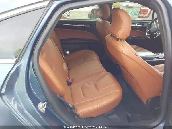 3FA6P0SU0KR111372 2019 FORD FUSION - Image 8