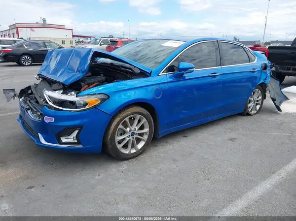 3FA6P0SU0KR173984 2019 FORD FUSION - Image 2