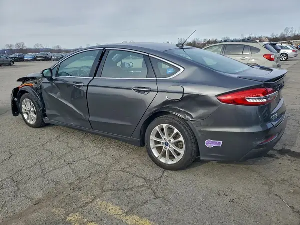 3FA6P0SU0KR174780 2019 FORD FUSION - Image 2
