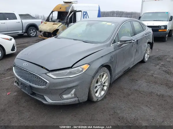 3FA6P0SU0KR190512 2019 FORD FUSION - Image 2