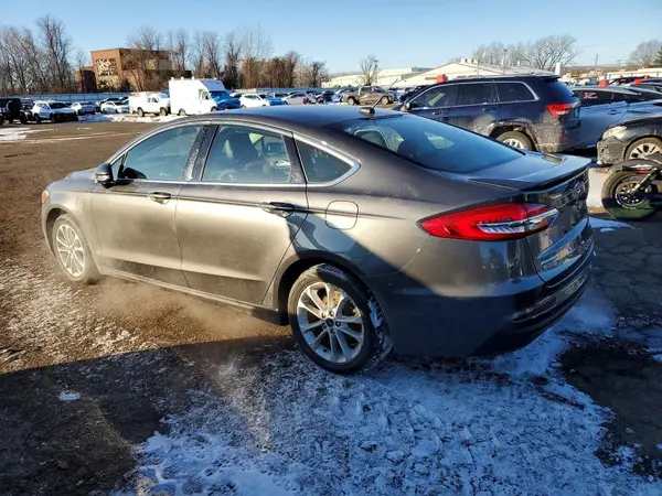 3FA6P0SU0KR223332 2019 FORD FUSION - Image 2