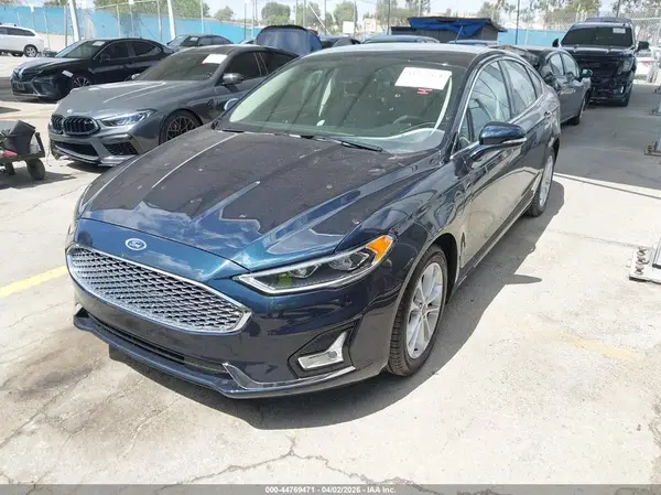 3FA6P0SU0LR126987 2020 FORD FUSION - Image 2