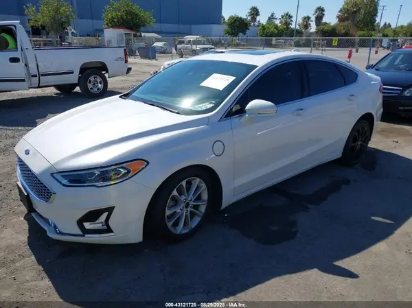 3FA6P0SU0LR181486 2020 FORD FUSION - Image 2