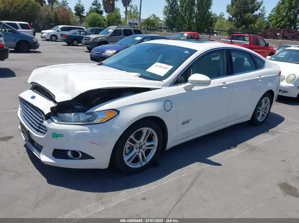 3FA6P0SU1GR116118 2016 FORD FUSION - Image 2