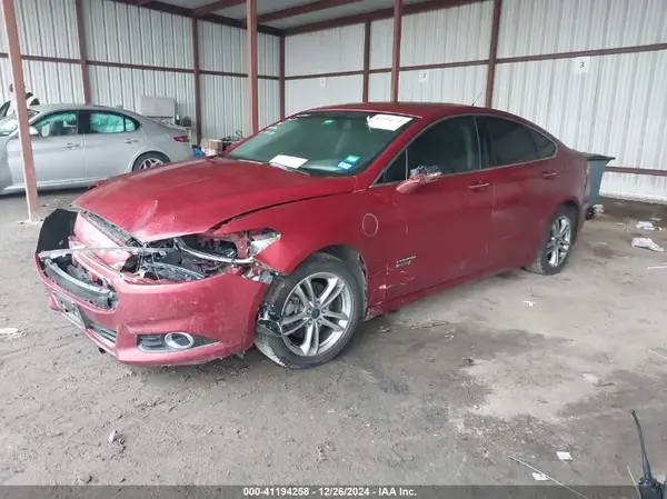 3FA6P0SU1GR272028 2016 FORD FUSION - Image 2