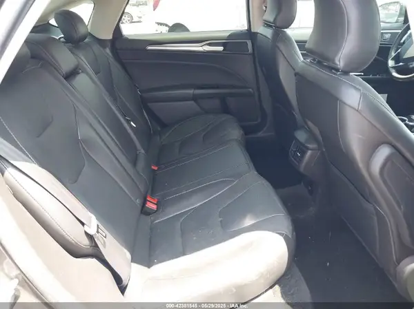 3FA6P0SU1GR304590 2016 FORD FUSION - Image 8