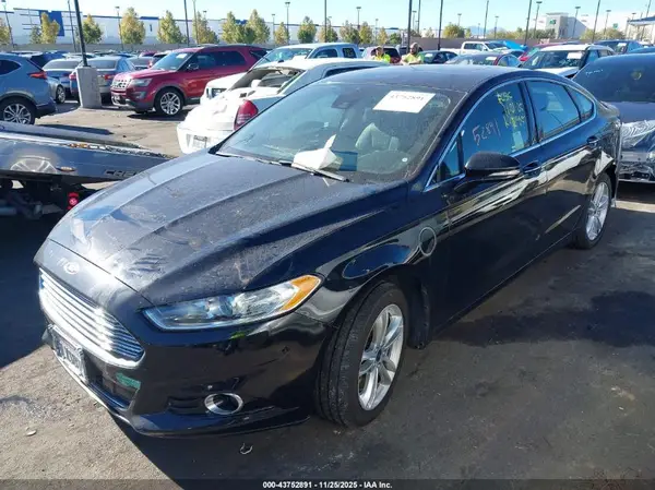 3FA6P0SU1GR320885 2016 FORD FUSION - Image 2