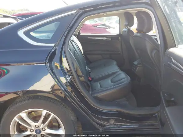 3FA6P0SU1GR351635 2016 FORD FUSION - Image 8