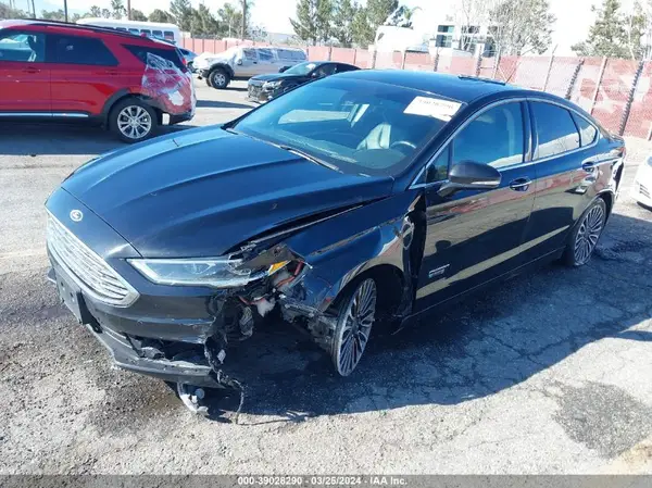 3FA6P0SU1HR116976 2017 FORD FUSION - Image 2
