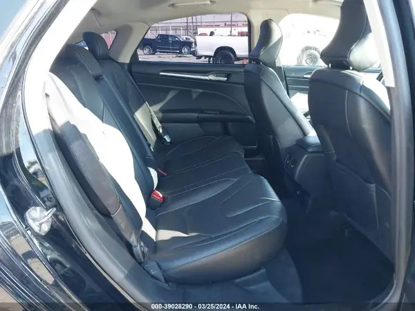 3FA6P0SU1HR116976 2017 FORD FUSION - Image 8