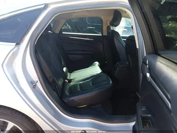 3FA6P0SU1HR157687 2017 FORD FUSION - Image 8