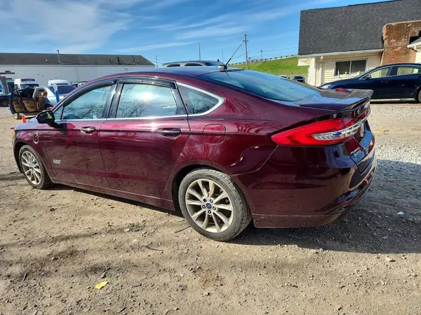 3FA6P0SU1HR173341 2017 FORD FUSION - Image 2