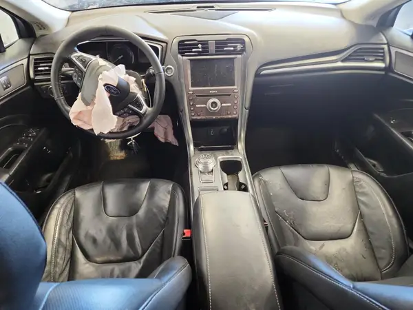 3FA6P0SU1HR191404 2017 FORD FUSION - Image 8