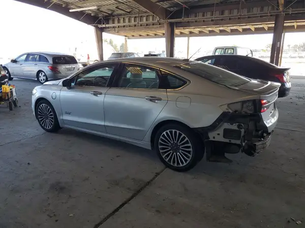 3FA6P0SU1HR239046 2017 FORD FUSION - Image 2