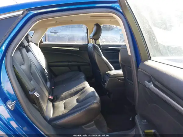 3FA6P0SU1HR255313 2017 FORD FUSION - Image 8