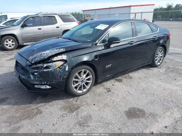 3FA6P0SU1HR255408 2017 FORD FUSION - Image 2