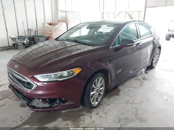 3FA6P0SU1HR256249 2017 FORD FUSION - Image 2