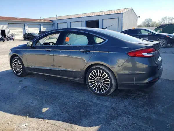 3FA6P0SU1HR272239 2017 FORD FUSION - Image 2