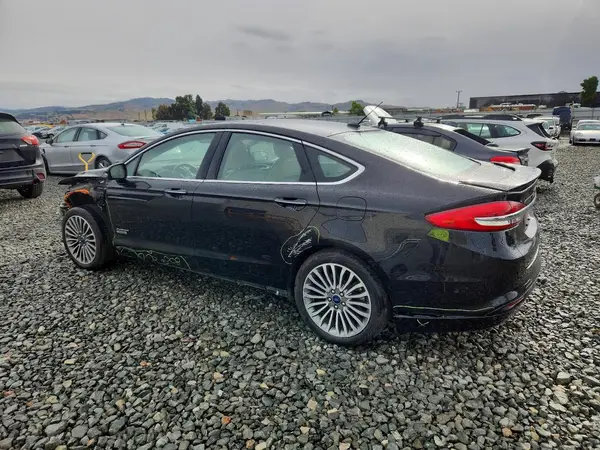 3FA6P0SU1HR313579 2017 FORD FUSION - Image 2