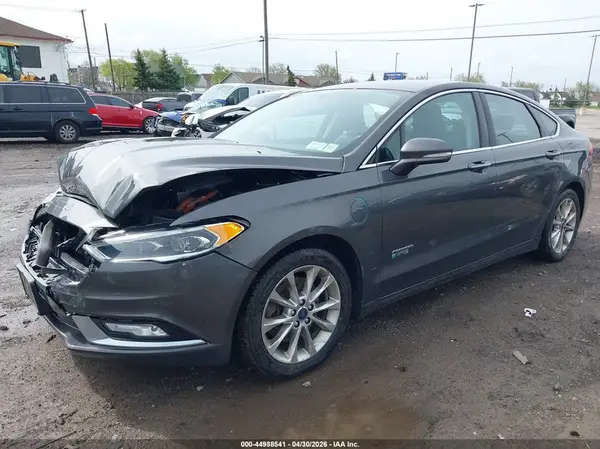 3FA6P0SU1JR108057 2018 FORD FUSION - Image 2