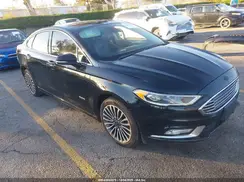 3FA6P0SU1JR161695 2018 FORD FUSION