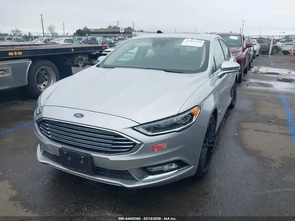 3FA6P0SU1JR167979 2018 FORD FUSION - Image 2