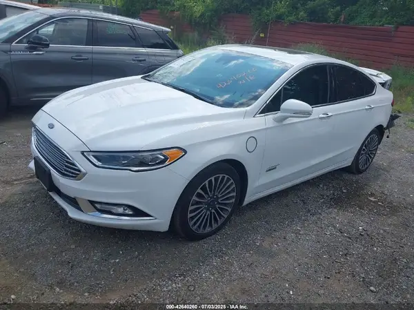 3FA6P0SU1JR223645 2018 FORD FUSION - Image 2