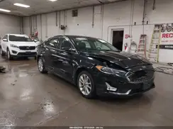 3FA6P0SU1KR156868 2019 FORD FUSION