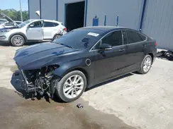 3FA6P0SU1KR161777 2019 FORD FUSION