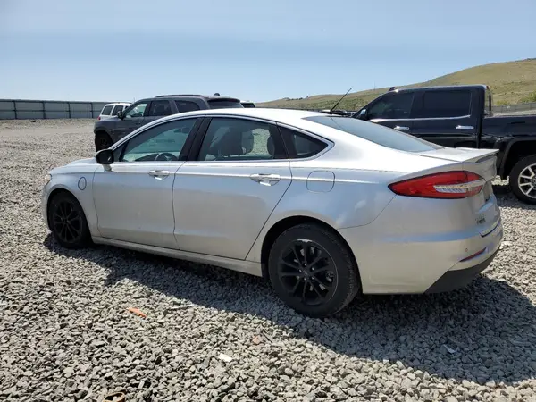 3FA6P0SU1KR184993 2019 FORD FUSION - Image 2