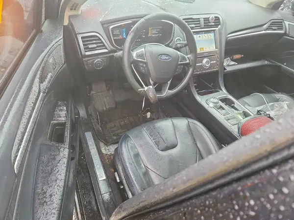 3FA6P0SU1KR192043 2019 FORD FUSION - Image 8