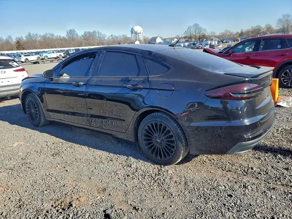 3FA6P0SU1KR192737 2019 FORD FUSION - Image 2