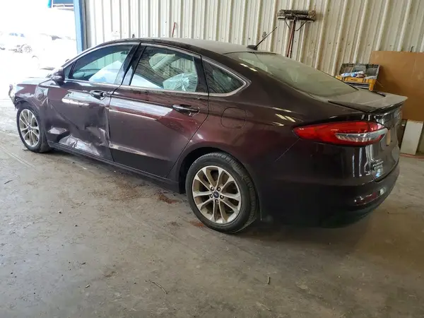 3FA6P0SU1KR213067 2019 FORD FUSION - Image 2