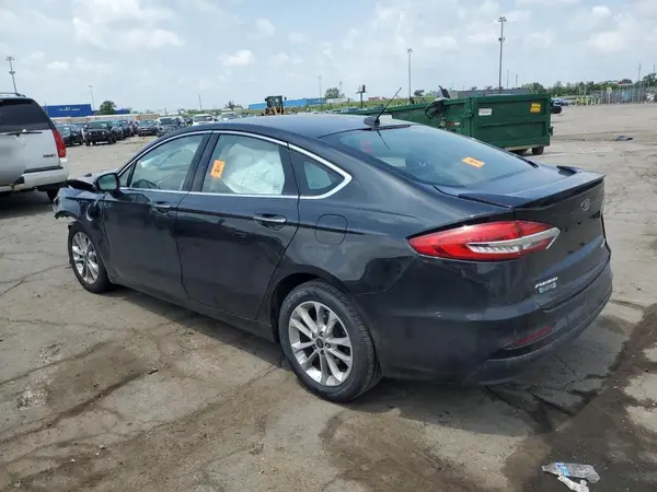3FA6P0SU1KR236140 2019 FORD FUSION - Image 2