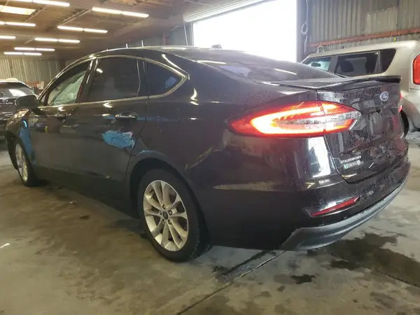 3FA6P0SU1KR252080 2019 FORD FUSION - Image 2