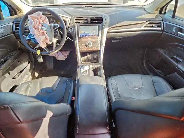 3FA6P0SU1KR252080 2019 FORD FUSION - Image 8